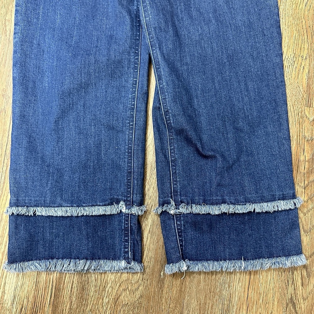 Susan Graver Jeans Women Full Leg Dark Wash Cropped Capri Jeans Fringe Hem 4P - Picture 2 of 13